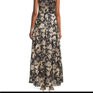 Elegant Floral Maxi Dress